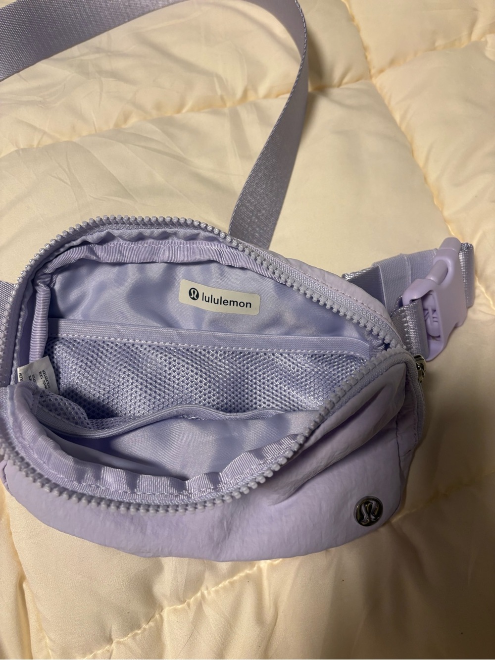 LULULEMON Lilac Crossbody Belt Bag - Women's Shoulder Pouch - Picture 2 of 2